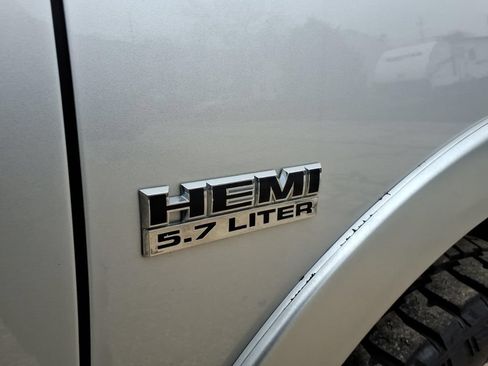 Used 2012 RAM 1500 Express AWD/4WD image 29