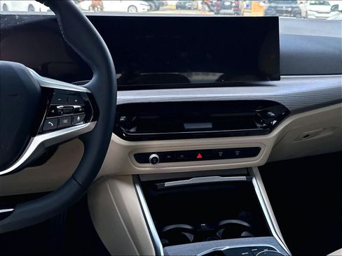 Used 2025 BMW i4 eDrive40 RWD image 12