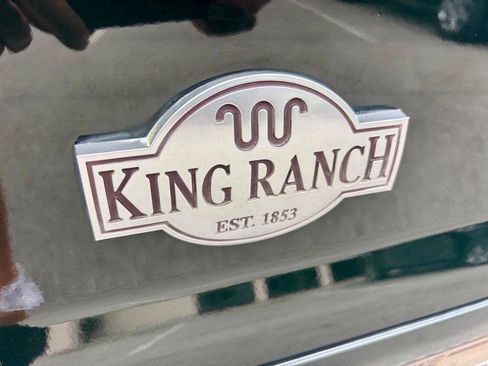 Used 2012 Ford F250 King Ranch w/ King Ranch w/Chrome Pkg AWD/4WD image 9