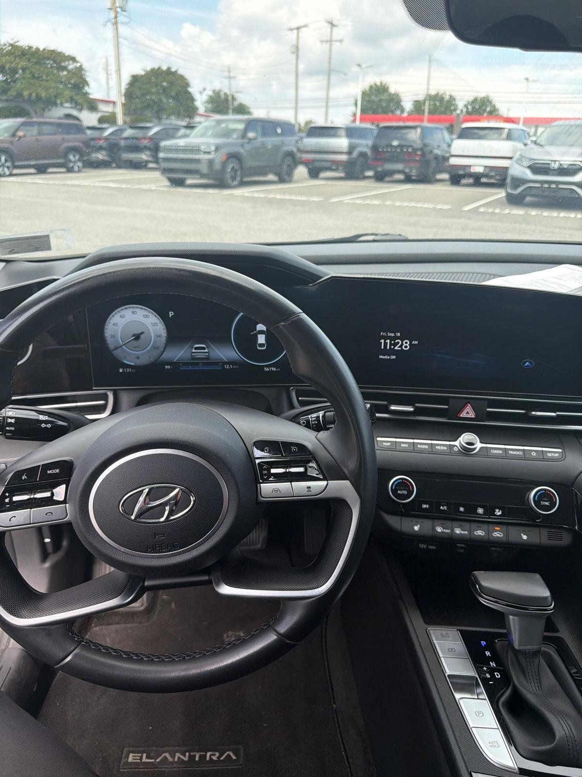 Certified 2023 Hyundai Elantra SEL w/ Convenience Package FWD image 14