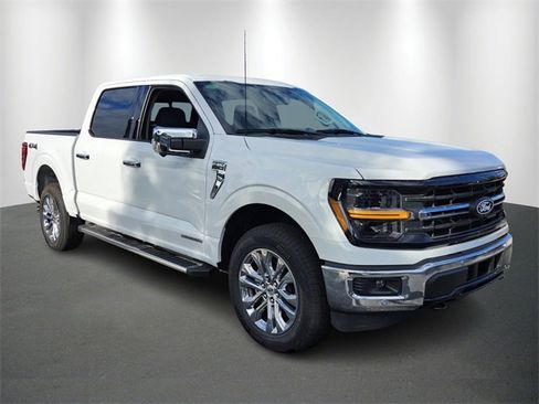 Used 2024 Ford F150 XLT w/ Equipment Group 302A MID image 7