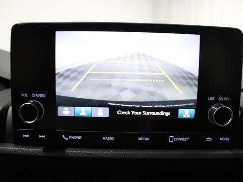 Used 2025 Honda CR-V Sport image 14