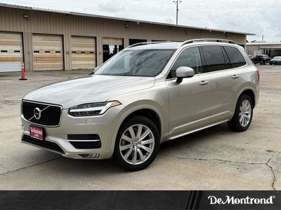 Used 2016 Volvo XC90 T6 Momentum w/ Momentum Plus Package