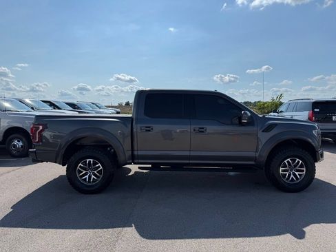 Used 2018 Ford F150 Raptor w/ Equipment Group 802A Luxury AWD/4WD image 36
