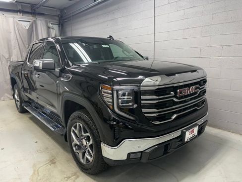 New 2026 GMC Sierra 1500 SLT w/ SLT Premium Plus Package AWD/4WD image 5