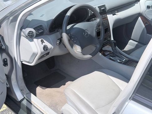 Used 2003 Mercedes-Benz C 320 Wagon image 10