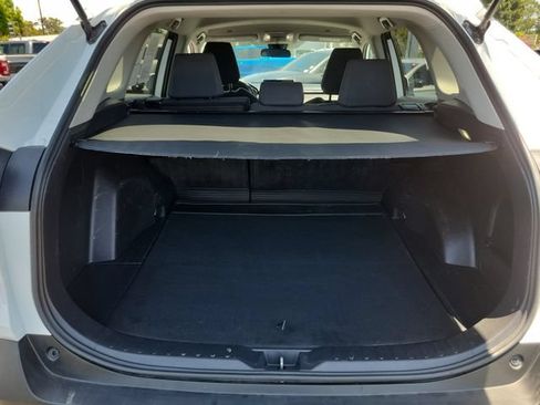 Used 2023 Toyota RAV4 LE FWD image 7