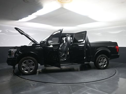 Used 2018 Ford F150 Lariat w/ Equipment Group 502A Luxury image 33