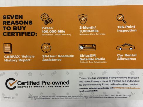 Certified 2025 Chrysler Pacifica Pinnacle w/ Trailer Tow Group AWD/4WD image 3