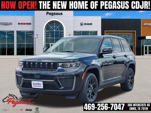 New 2026 Jeep Grand Cherokee Altitude AWD/4WD image 2