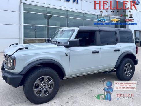 Used 2024 Ford Bronco Big Bend AWD/4WD image 1