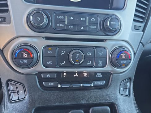 Used 2019 GMC Yukon SLT image 24