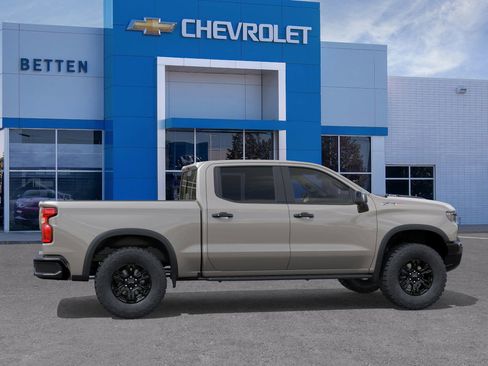 New 2026 Chevrolet Silverado 1500 ZR2 w/ Dark Appearance Package image 5