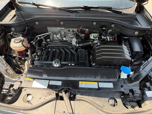 Used 2021 Volkswagen Atlas SE AWD/4WD image 38