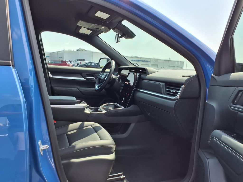 Used 2026 GMC Terrain Elevation w/ Elevation Premium Package AWD/4WD image 21