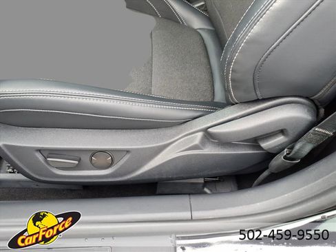Used 2024 Ford Mustang EcoBoost image 18