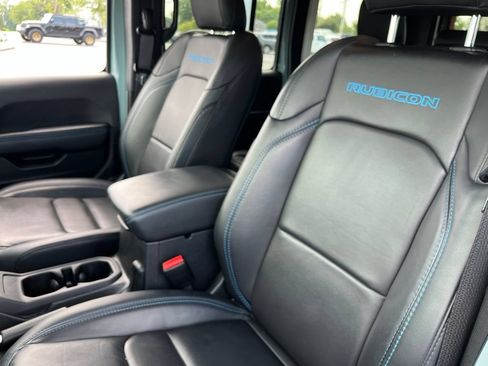 Used 2024 Jeep Wrangler Unlimited Rubicon 4xe AWD/4WD image 4