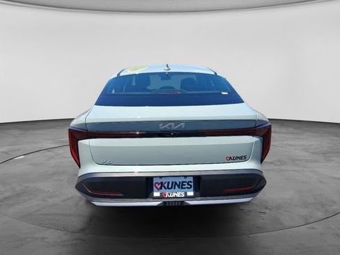 Used 2025 Kia K4 FWD image 8