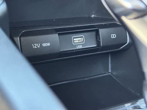 Used 2020 Kia Telluride S w/ S 8 Passenger Seating Package image 24