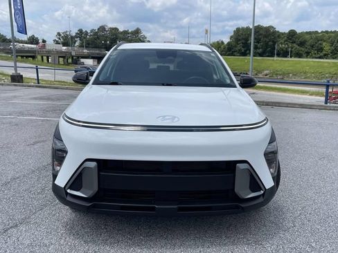 Used 2026 Hyundai Kona SEL Sport FWD image 8