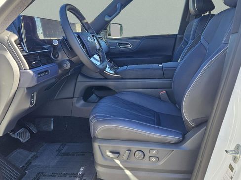 New 2026 INFINITI QX80 4WD w/ Sport Exterior Package image 11