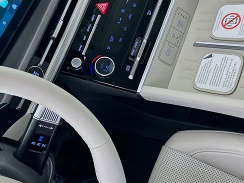 New 2026 Hyundai Santa Fe SEL image 14