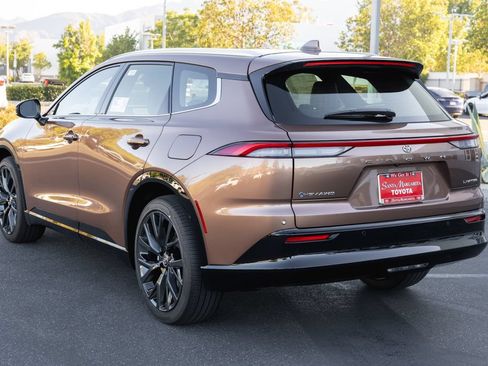 New 2026 Toyota Crown Signia AWD/4WD image 6