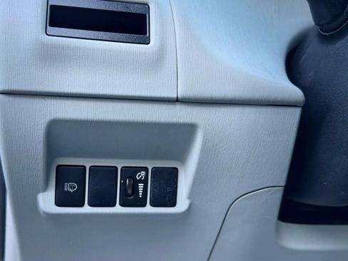 Used 2013 Toyota Prius V Five image 13