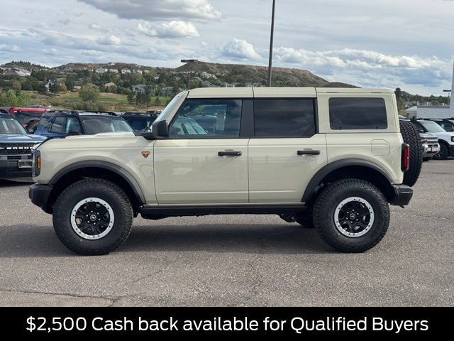 New 2026 Ford Bronco Badlands w/ Sasquatch Package AWD/4WD image 2