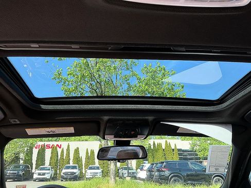 Used 2016 BMW 340i Sedan RWD image 25