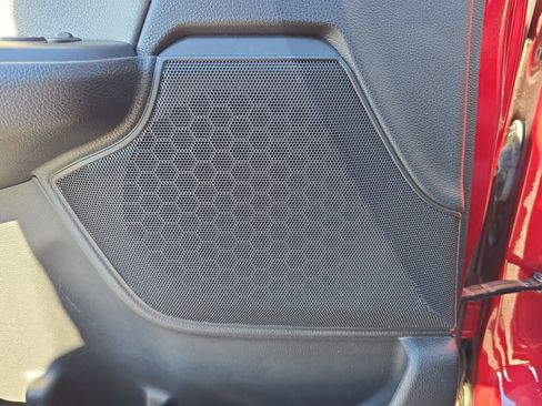 Used 2021 Honda CR-V EX image 15