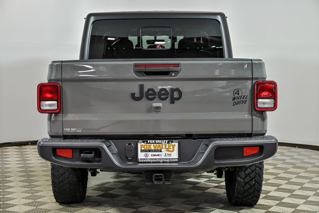 Used 2022 Jeep Gladiator Sport AWD/4WD image 7