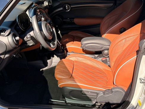 Used 2023 MINI Cooper S w/ Signature Upholstery Package image 5