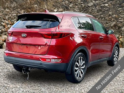 Used 2019 Kia Sportage EX FWD image 2
