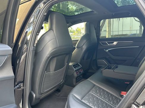 Used 2022 Audi RS 6 w/ Carbon Optic Package AWD/4WD image 48