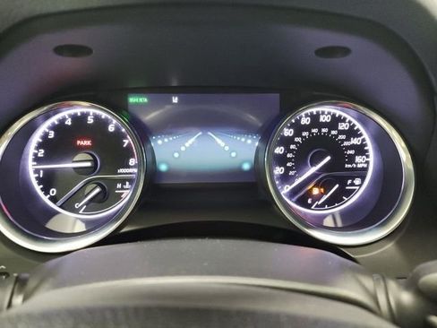 Used 2020 Toyota Camry SE w/ Cold Weather Package image 29