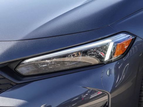 Used 2025 Honda Civic Sport image 8