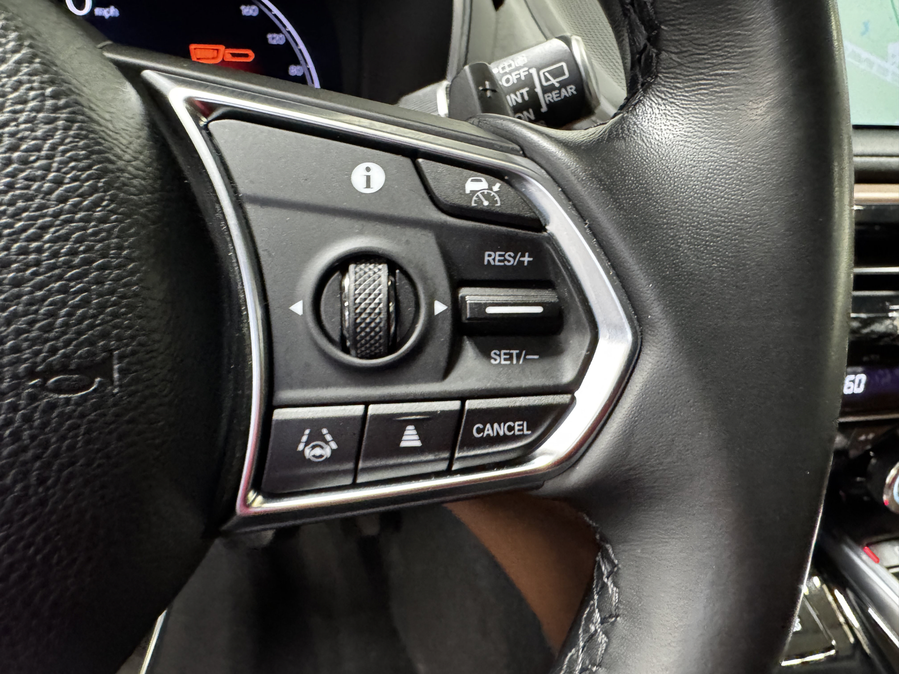 Certified 2025 Acura MDX w/ Technology Package AWD/4WD image 20