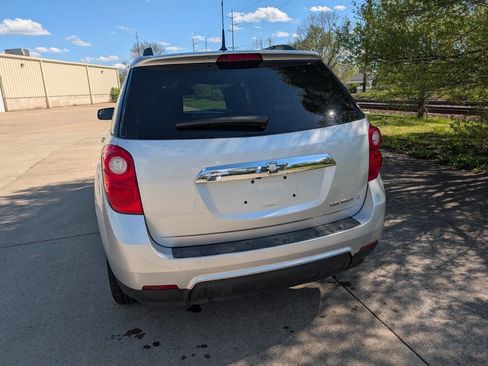 Used 2013 Chevrolet Equinox LT w/ Driver Convenience Package image 2