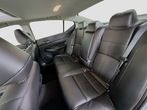 Used 2024 Nissan Altima 2.0 SR FWD image 27