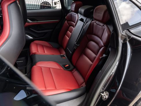 Certified 2023 Porsche Taycan Turbo S AWD/4WD image 38