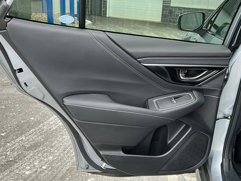 Certified 2022 Subaru Outback Limited image 22