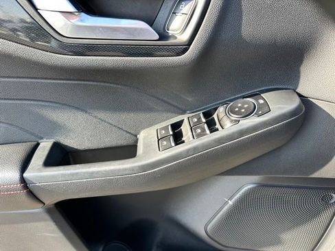 Certified 2023 Ford Escape ST-Line image 12