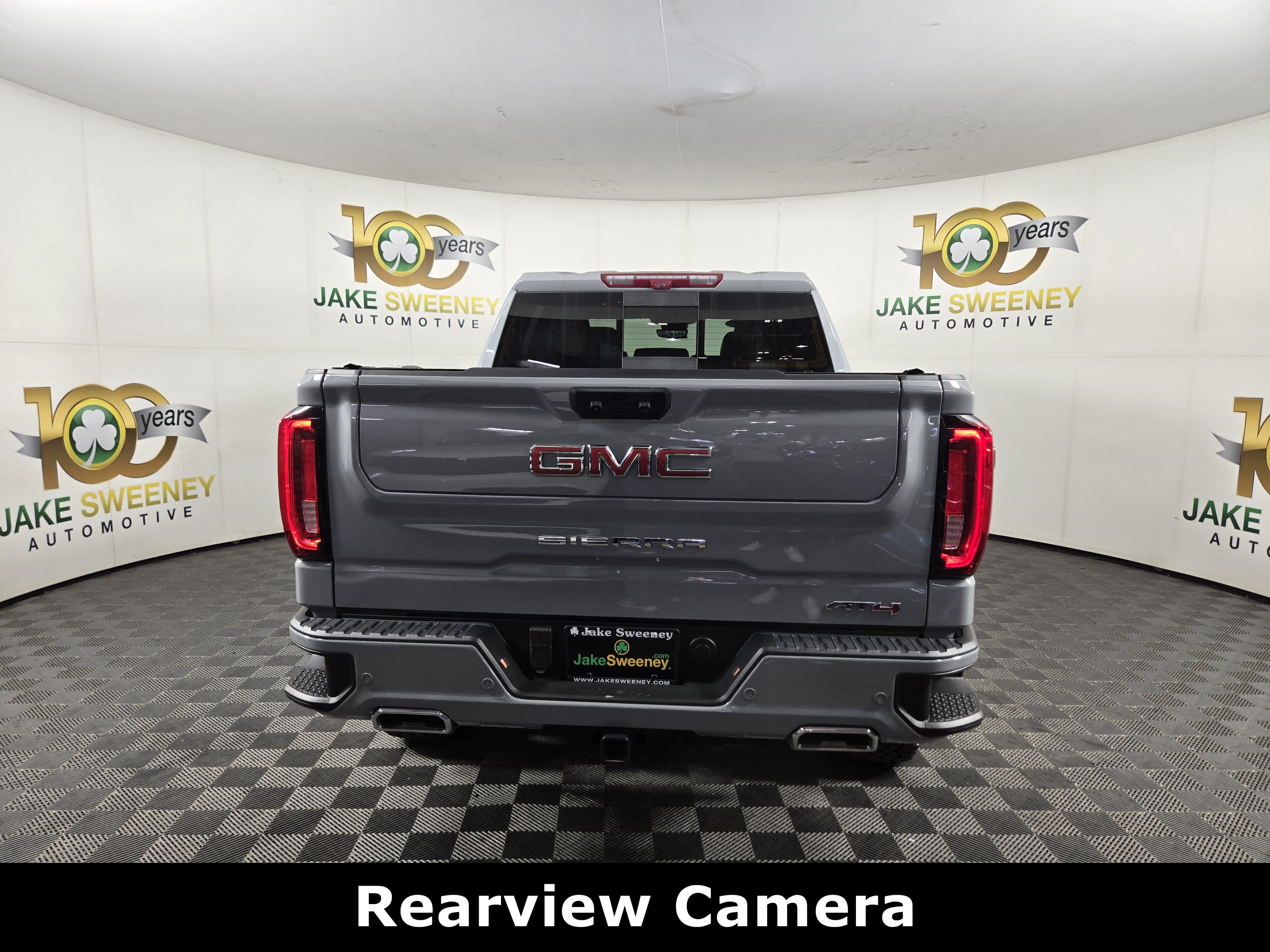 Used 2024 GMC Sierra 1500 AT4 w/ Technology Package AWD/4WD image 7