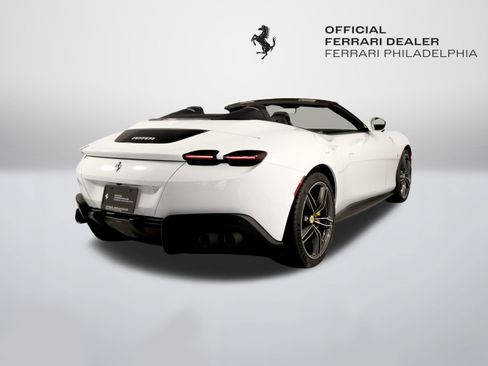 Certified 2026 Ferrari Roma Spider RWD image 8