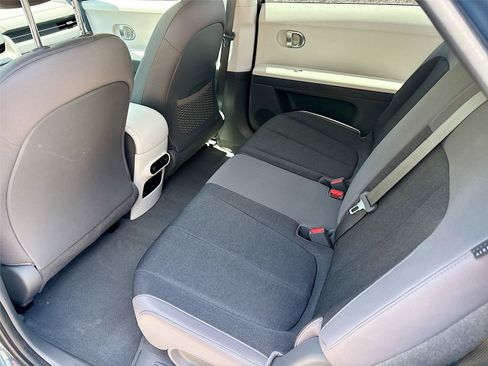 Used 2024 Hyundai Ioniq 5 SEL RWD image 25