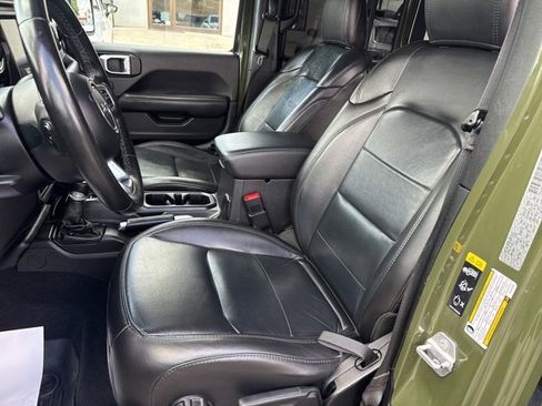 Certified 2020 Jeep Wrangler Unlimited Sahara image 26