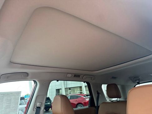 New 2026 Nissan Pathfinder Platinum w/ Cargo Package AWD/4WD image 12