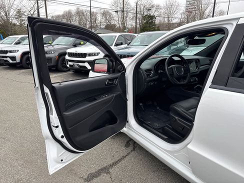 Used 2022 Dodge Durango R/T w/ Blacktop Package AWD/4WD image 11