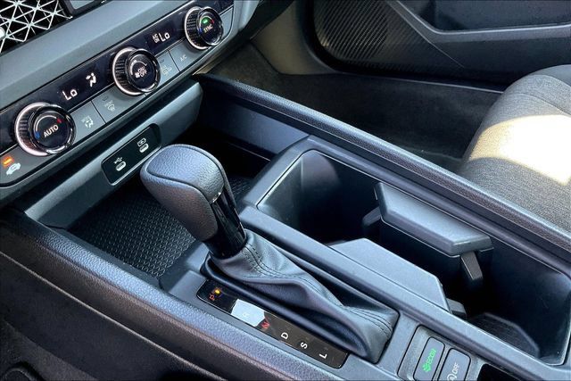 Used 2024 Honda Accord EX image 20